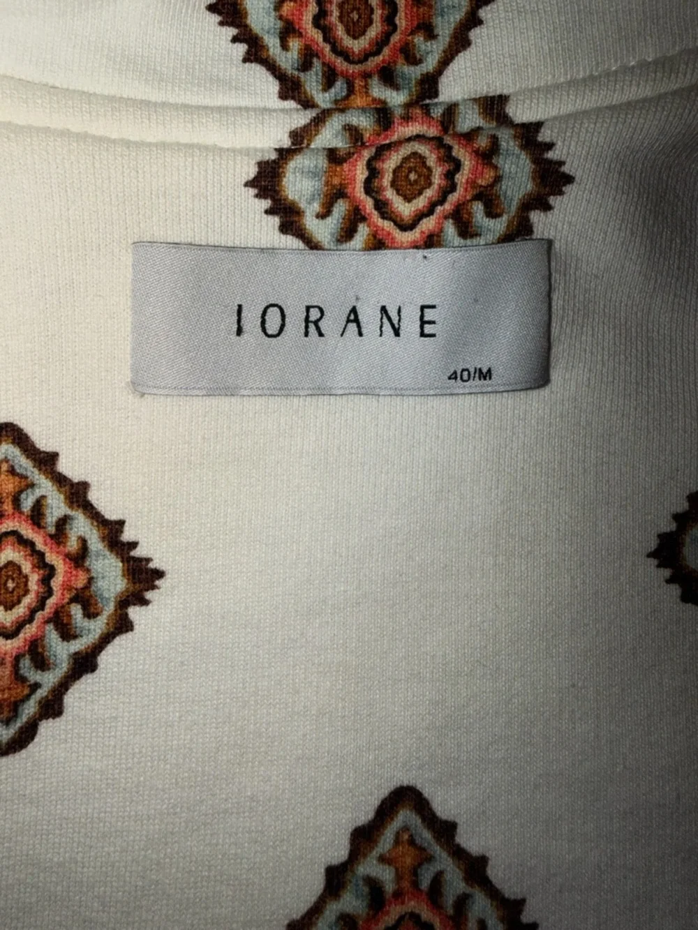 Iorane Cream High-Waist Printed Shorts with Matching Sleeveless Jacket - Picture 6 of 8